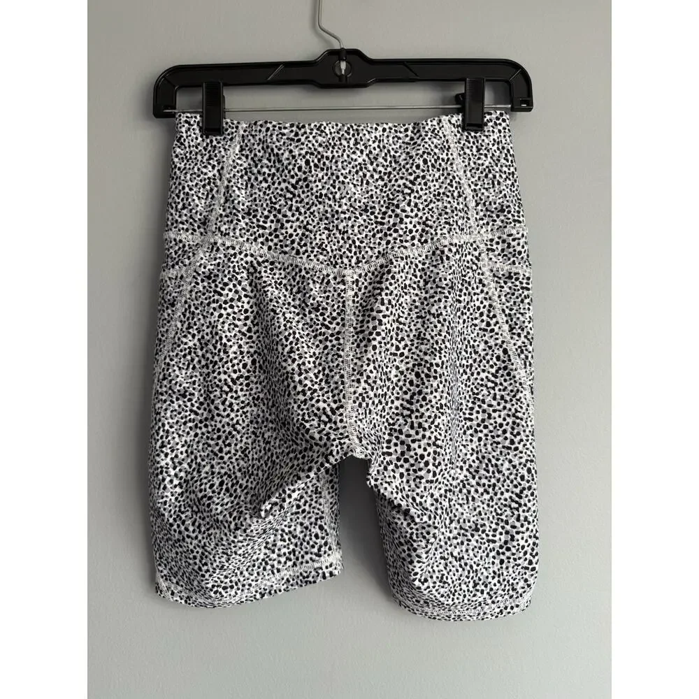 Old Navy Bike Shorts Womens Small Gray Active Go-Dry Powersoft High-Rise Biker